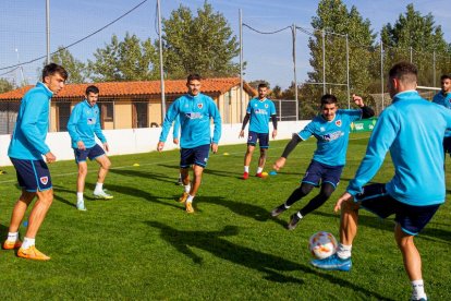 Entrenamiento del CD Numancia. MARIO TEJEDOR (12)