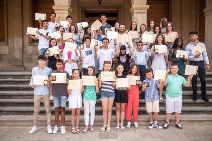 El Ayuntamiento de Soria ha entregado los Premios a los Deportistas del Municipio, acto que tuvo lugar en el Patio de Columnas.-GONZALO MONTESEGURO