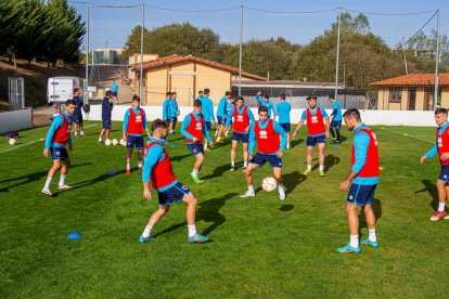 Entrenamiento del CD Numancia. MARIO TEJEDOR (16)