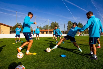 Entrenamiento del CD Numancia. MARIO TEJEDOR (22)