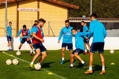 Entrenamiento del CD Numancia. MARIO TEJEDOR (34)