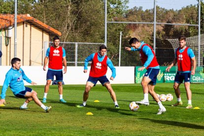 Entrenamiento del CD Numancia. MARIO TEJEDOR (37)