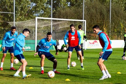 Entrenamiento del CD Numancia. MARIO TEJEDOR (38)