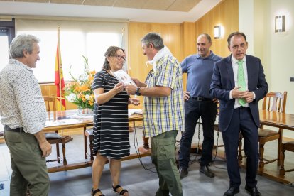 Reconocimiento a los nacidos en 2021 en el inicio de las fiestas de Golmayo..G. MONTESEGURO