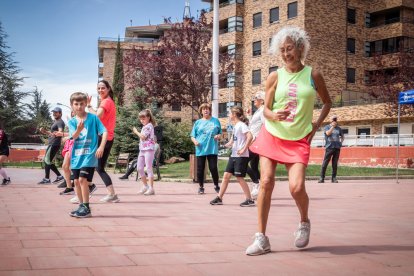 Clase de zumba con la candidata del PP al Ayuntamiento de Soria.-GONZALO MONTESEGURO