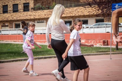 Clase de zumba con la candidata del PP al Ayuntamiento de Soria.-GONZALO MONTESEGURO