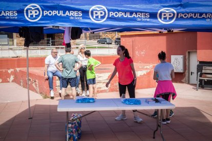 Clase de zumba con la candidata del PP al Ayuntamiento de Soria.-GONZALO MONTESEGURO