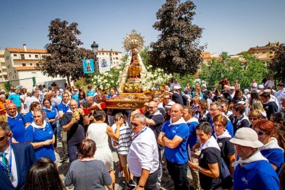 Procesión de la Virgen de los Milagros en Ágreda - MARIO TEJEDOR (21)