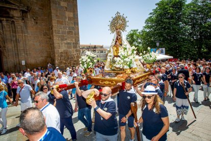 Procesión de la Virgen de los Milagros en Ágreda - MARIO TEJEDOR (11)