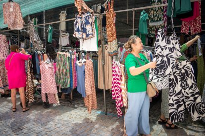 Traslado del mercadillo de Soria a las calles Sagunto y Vicente Tutor. GONZALO MONTESEGURO