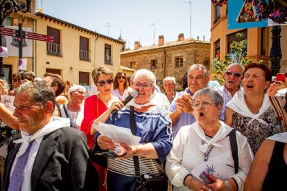 Procesión de la Virgen de los Milagros en Ágreda - MARIO TEJEDOR (35)