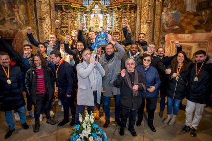 Ruta del equipo por el patrón y las instituciones. MARIO TEJEDOR (9)