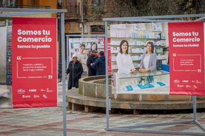 Exposición sobre el comercio de cercanía. MARIO TEJEDOR (32)
