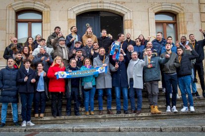 Ruta del equipo por el patrón y las instituciones. MARIO TEJEDOR (36)