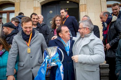 Ruta del equipo por el patrón y las instituciones. MARIO TEJEDOR (37)