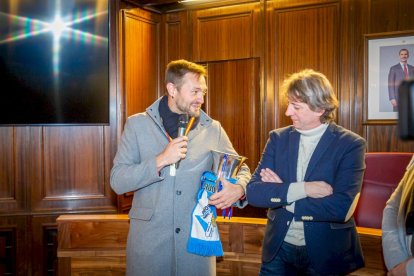 Ruta del equipo por el patrón y las instituciones. MARIO TEJEDOR (52)