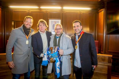 Ruta del equipo por el patrón y las instituciones. MARIO TEJEDOR (53)