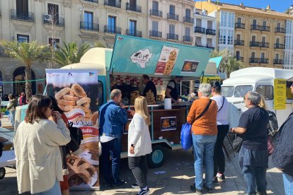 Promoción del Torrezno de Soria en Valencia.-A.M.