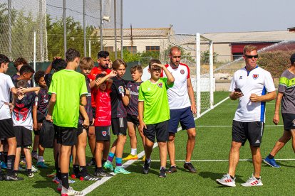 Último día de la academia estadounidense en  Soria de la mano del C.D. Numancia. Los jóvenes americanos harán escala en Madrid antes de regresar a su país. Serán tres semanas de estancia en suelo español.