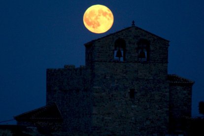 ‘Luna en Valtajeros’. Marta de Miguel Pérez
