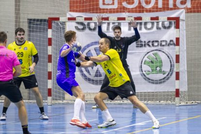 BM SORIA VS BM GUADALAJARA - MARIO TEJEDOR