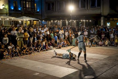 Festival de teatro de calle - MARIO TEJEDOR (54)
