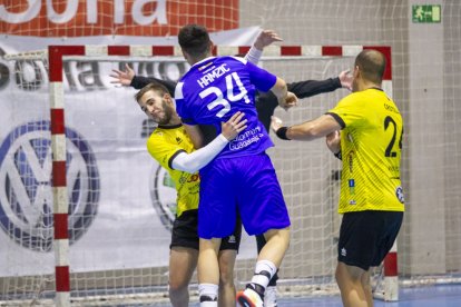 BM SORIA VS BM GUADALAJARA - MARIO TEJEDOR