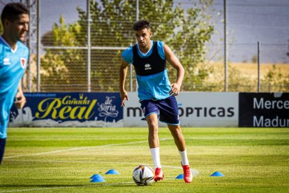 La vuelta del CD Numancia a los entrenamientos - MARIO TEJEDOR (25)