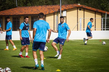 La vuelta del CD Numancia a los entrenamientos - MARIO TEJEDOR (29)