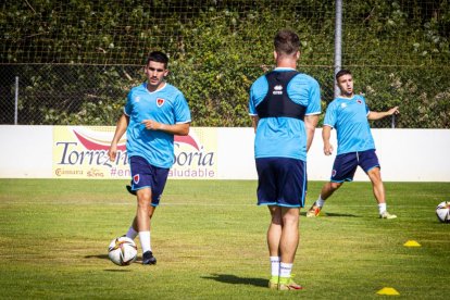 La vuelta del CD Numancia a los entrenamientos - MARIO TEJEDOR (40)