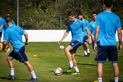 La vuelta del CD Numancia a los entrenamientos - MARIO TEJEDOR (41)