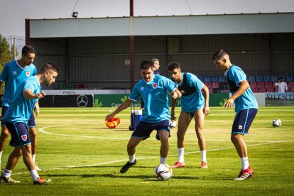La vuelta del CD Numancia a los entrenamientos - MARIO TEJEDOR (49)