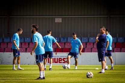 La vuelta del CD Numancia a los entrenamientos - MARIO TEJEDOR (61)