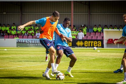 La vuelta del CD Numancia a los entrenamientos - MARIO TEJEDOR (72)