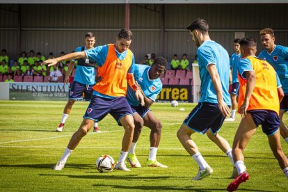 La vuelta del CD Numancia a los entrenamientos - MARIO TEJEDOR (73)