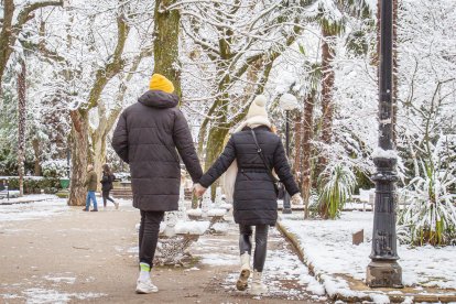 La nieve da paso a una mañana de fotos invernales. MARIO TEJEDOR (7)