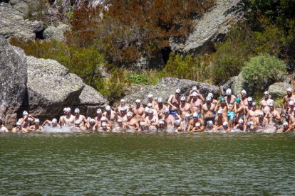 LXV Travesía a nado a la Laguna negra - MARIO TEJEDOR (91)
