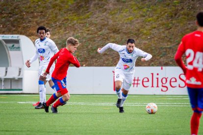 Numancia B vs Almazán. MARIO TEJEDOR (4)