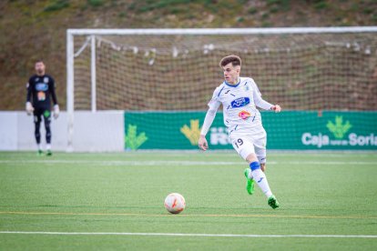 Numancia B vs Almazán. MARIO TEJEDOR (8)