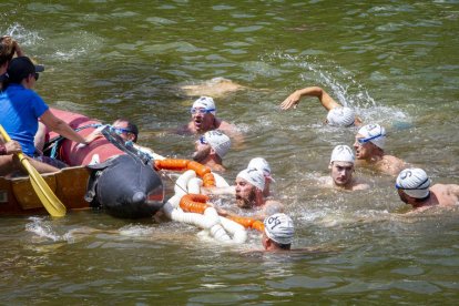 LXV Travesía a nado a la Laguna negra - MARIO TEJEDOR (114)