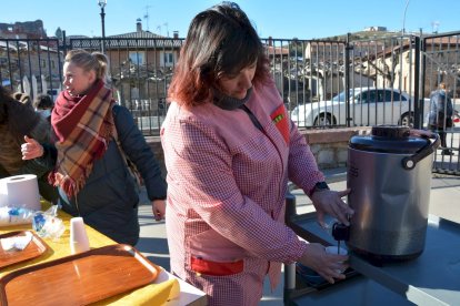 Campaña por la paz en Ucrania en San Leonardo. RAQUEL FERNÁNDEZ (11)