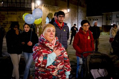 Concentración de apoyo al pueblo ucraniano. MARIO TEJEDOR (26)