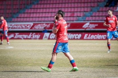 El Numancia remontaba ante el Nástic en una gran segunda parte. G.M.