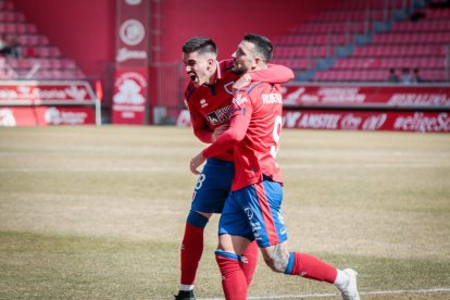 El Numancia remontaba ante el Nástic en una gran segunda parte. G.M.