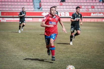 El Numancia remontaba ante el Nástic en una gran segunda parte. G.M.