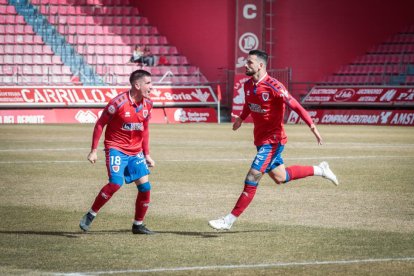 El Numancia remontaba ante el Nástic en una gran segunda parte. G.M.