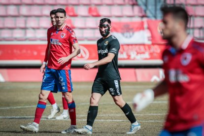 El Numancia remontaba ante el Nástic en una gran segunda parte. G.M.