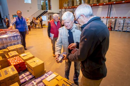 El Banco de Alimentos de Soria celebra una jornada de puertas abiertas. MARIO TEJEDOR (4)