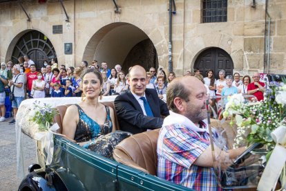 Ambiente a la llegada de los Jurados a la Cena de Gala - MARIO TEJEDOR (25)