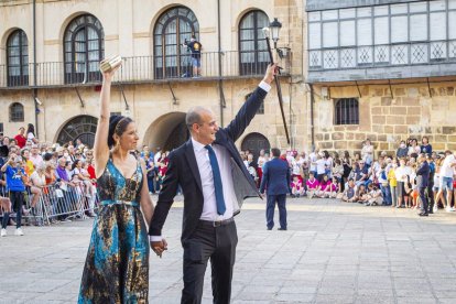 Ambiente a la llegada de los Jurados a la Cena de Gala - MARIO TEJEDOR (27)